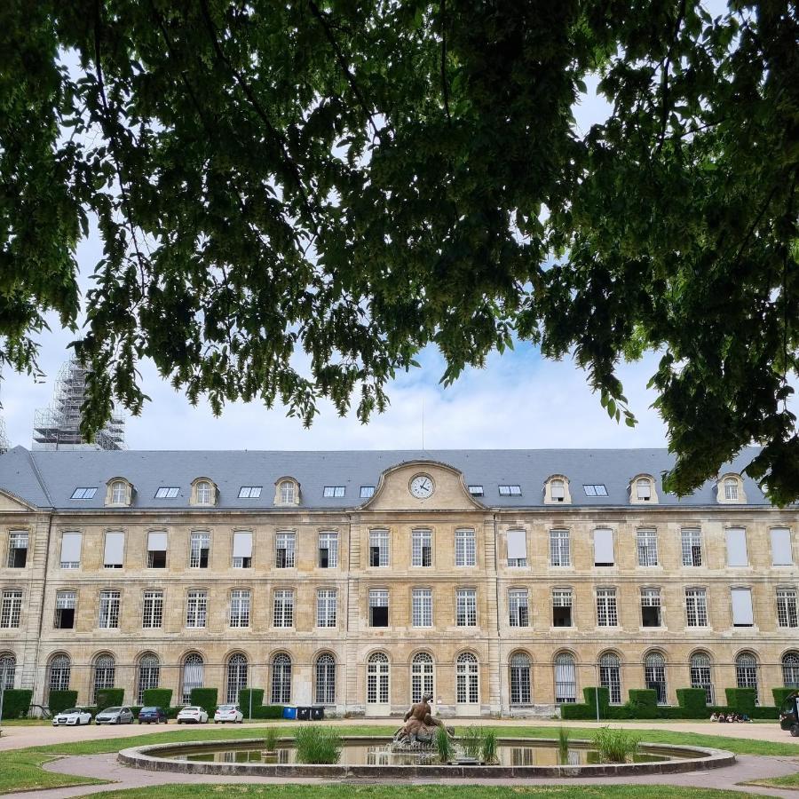 Le Fruit Defendu "Love Room" Jacuzzi Centre Ville Rouen Zewnętrze zdjęcie